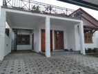 Bandaragama Town Superb Location House For Sale