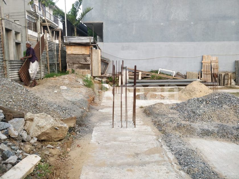 Bare Land For Sale in Kalubowila Dehiwela ikman