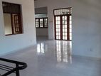 Batharamulla 4 Bed Rooms House for Rent