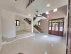 Baththaramulla : Brand New 7BR Luxury House for Rent