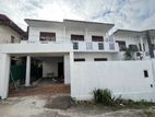 BATHTHARAMULLA THALAWATHUGODA TWO STORY HOUSE FOR RENT