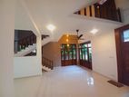 Baththramulla New Three-Story House for Sale (H2105)