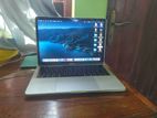 Apple MacBook Pro M3