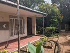 Battaramulla : 18.18 perches Land with 5BR House for Sale