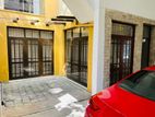 Battaramulla - Architecturally Designed Three Storied House for rent
