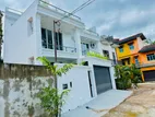 Battaramulla Brand New Super Luxury House with Furniture for Sale