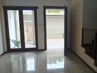 Battaramulla - Brand New Three Storied House for rent