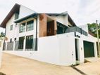 Battaramulla Brand new Two storyed House for sale