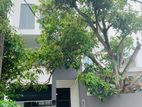 Battaramulla - Four Storied Luxury House for Rent