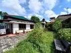 Battaramulla - Land With Old House for sale