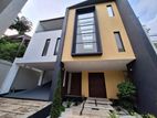 Battaramulla Luxurious and Best House for Sale