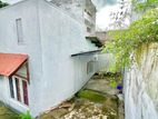Battaramulla Single Story House on 7.5 Perches of Land for Sale