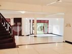 Battaramulla Spacious Five Bedroom house for rent
