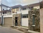 BATTARAMULLA - Super Luxury Two Storey House for Sale .