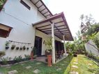 Battaramulla : Three Bedrooms Luxury House for Sale