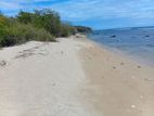 BATTICALOA: 9-ACRE PRIME TOURISM LAND FOR SALE in Pasikudah