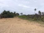 Beach Land For Sale - Uswetakeiyawa | Pamunugama