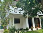 Beautiful 1st Floor Nelamahara Road House for Rent