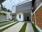 BEAUTIFUL 2 STORY HOUSE FOR SALE IN PILIYANDALA