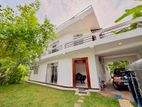 Beautiful 5-Bedroom House for Sale – Kahathuduwa Area