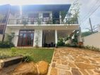 Beautiful B/n Two-Storey House in Thalawathugoda for Sale (h2108)