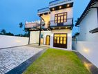 Beautiful Box Modern House For Sale in Negombo