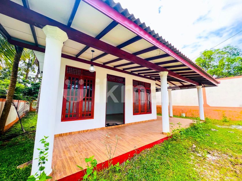Beautiful Brand New House For Sale Athurugiriya ikman
