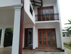 Beautiful brand new luxury house for sale - Piliyandala