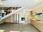 Beautiful Family Home for Sale – Athurugiriya