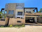 Beautiful Family House for Sale – Parakandeniya