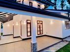 Beautiful Great Newest 3 Bed Rooms House For Sale In Negombo Area