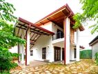 Beautiful Home for Sale in Thalapathpitiya