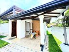Beautiful House Facing Paddy Field – Kasbawa