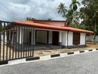 Beautiful House for sale in Negombo Road Ja Ela Thudella