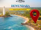 beautiful lake front land in dondra