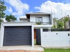 Beautiful Luxury House For Sale In Athurugiriya