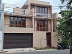 Beautiful Luxury House for Sale in Mount Lavinia