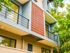 Beautiful Luxury House Sale Talawatugoda