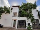 Beautiful Luxury Living In Nugegoda