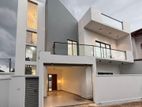 Beautiful Modern Brand New House for Sale in Athurugiriya