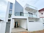 Beautiful Modern Brand New House for Sale in Athurugiriya