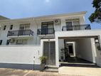 Beautiful Modern House for Sale in Battaramulla