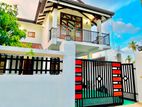 Beautiful Solid An Upstairs House For Sale In Negombo Daluwakotuwa