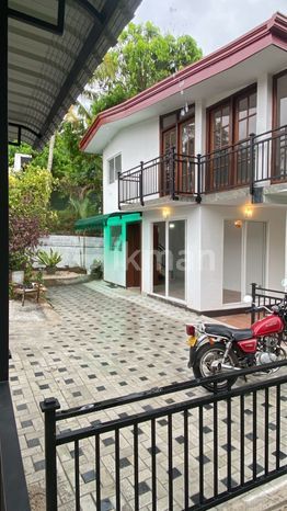 Beautifully Renovated House for Rent, Can be used as a Home or Office