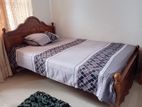 Bed with Metress