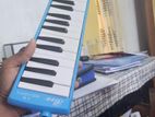 Bee Melodica Bm 37k