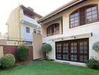 Big House for Sale in Wellawatta