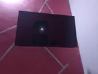 Black LG TV 32"