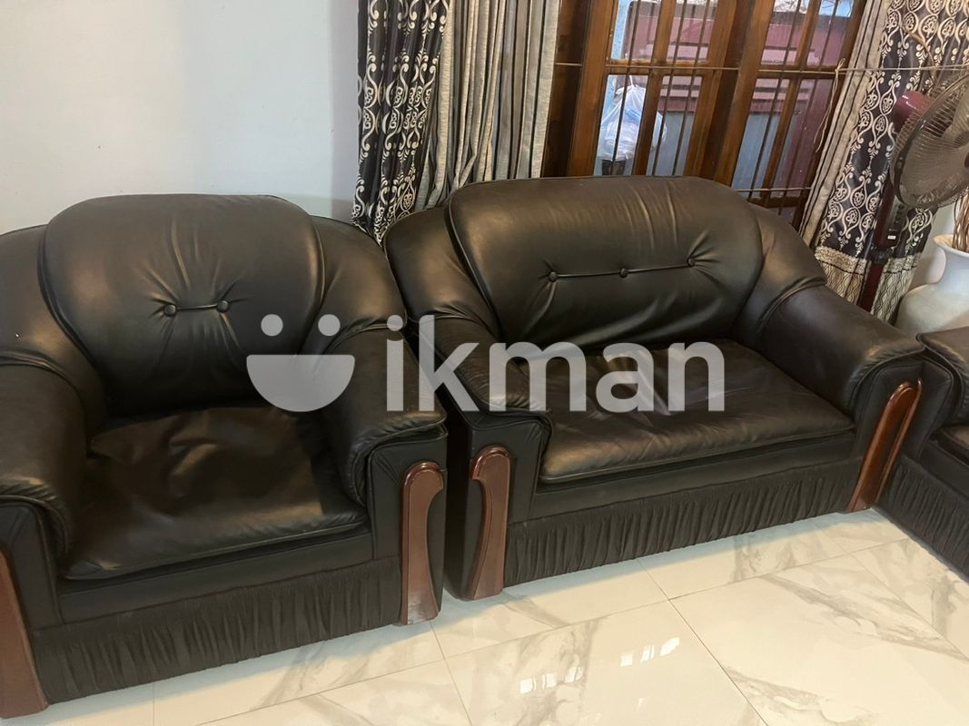 Black Sofa 3 Set For Dehiwala