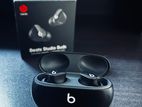 Bluetooth Earphones (Beats)